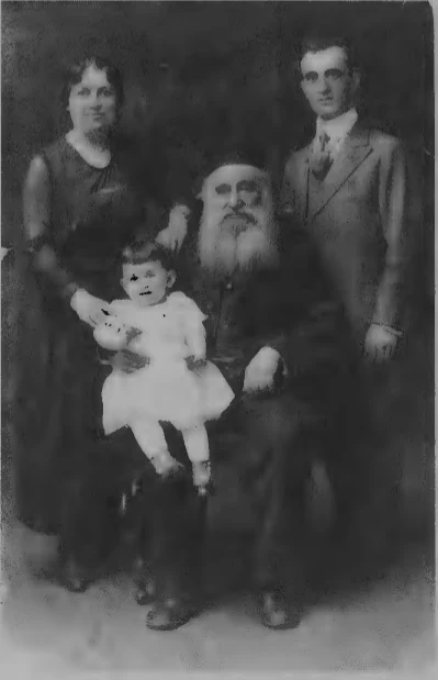 Minnie Miller and family, Jewish immigrants from Poland, 1920s